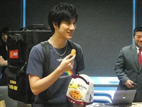 王力宏最新爆料视频播放,娱乐圈背后惊人真相